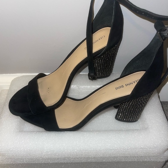 High Heels size 10 - Picture 2 of 5